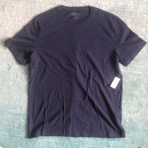 Banana Republic Soft Wash Organic Cotton Tee. Large NWT